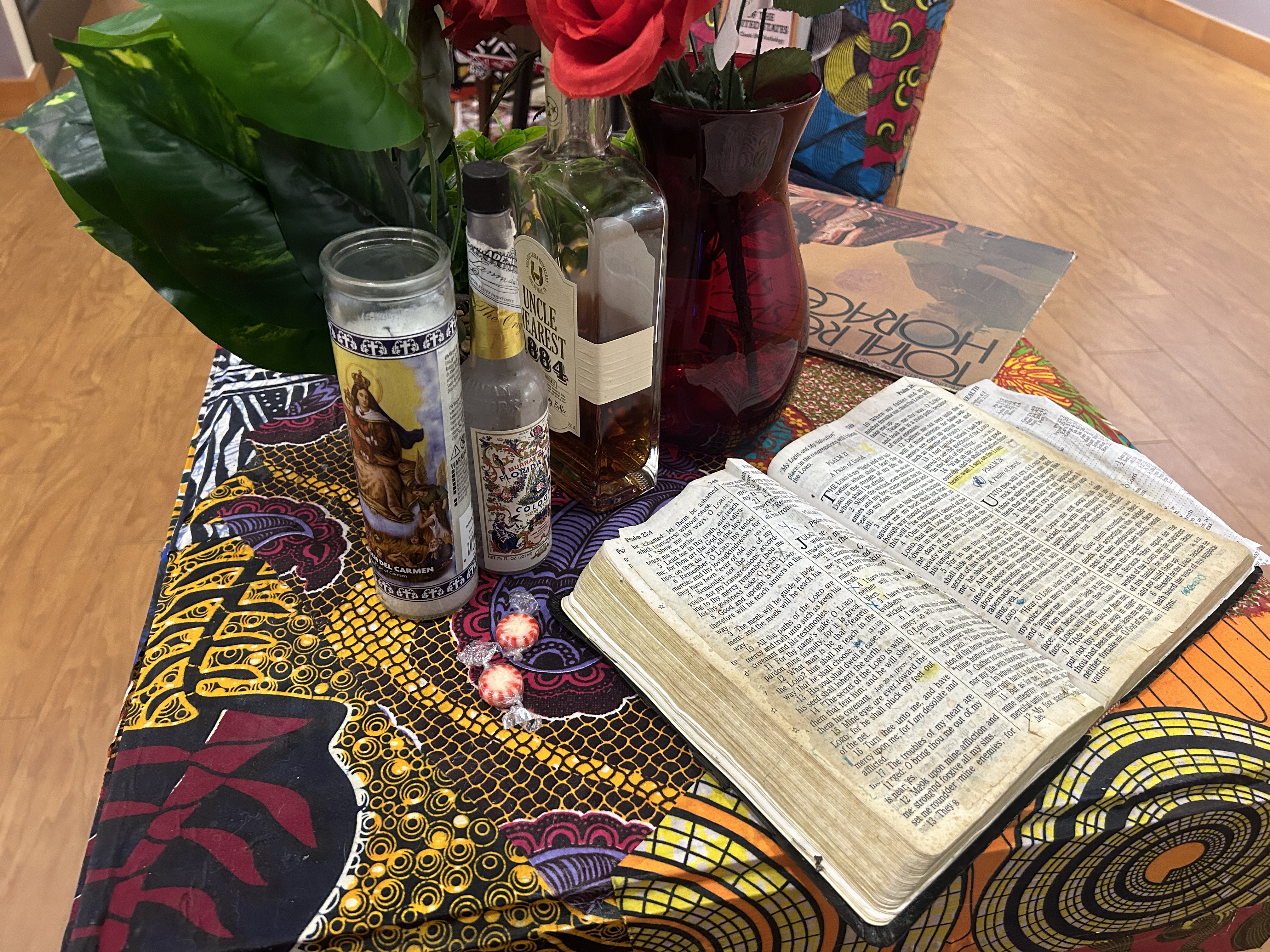 Nzinga Table Image