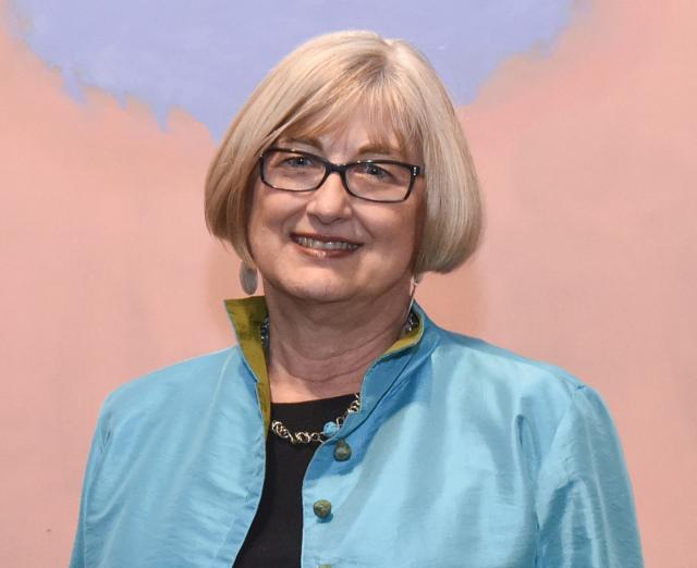 Sue Frank headshot